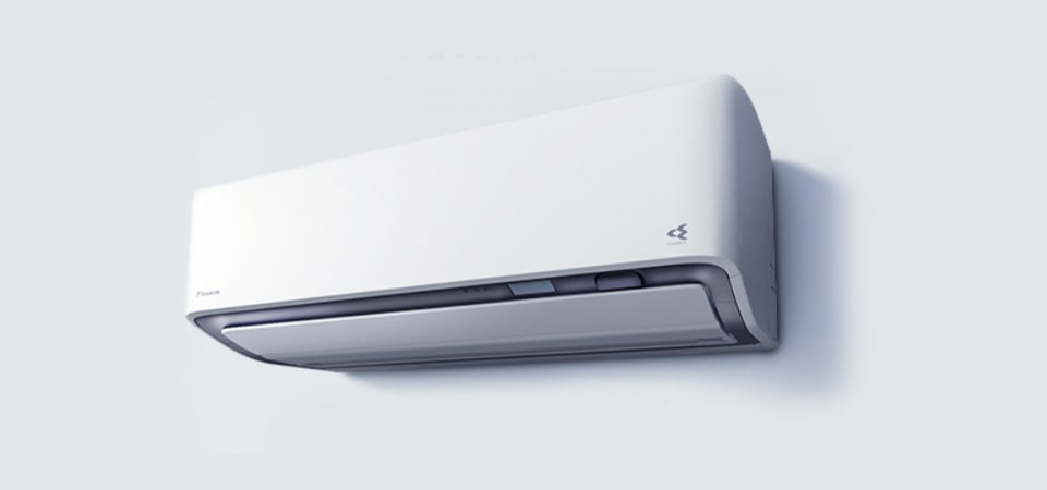 エアコン工事。 霧ヶ峰 標準取付工事費込 エアコン おもに18畳 三菱電機 2024年